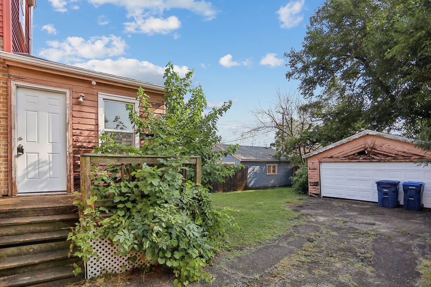 1925 S 22nd Avenue, Maywood, IL 60153