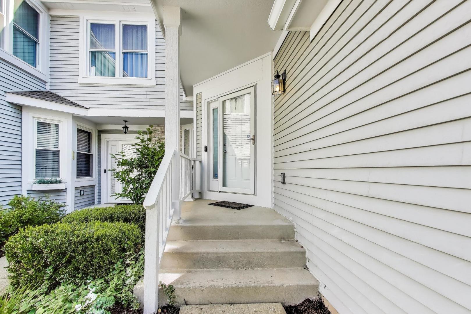 914 Prospect Court #914, Naperville, IL 60540