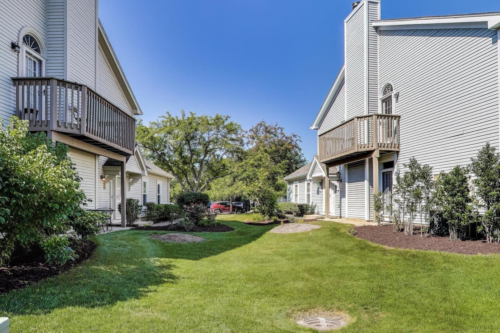 914 Prospect Court #914, Naperville, IL 60540