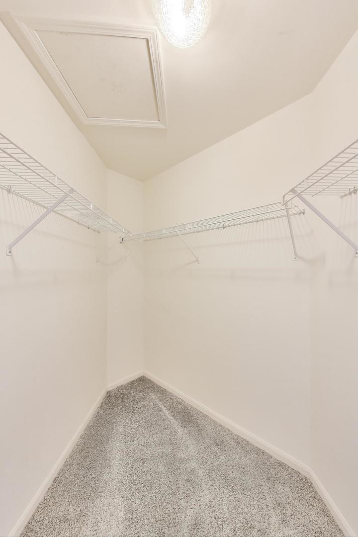 914 Prospect Court #914, Naperville, IL 60540