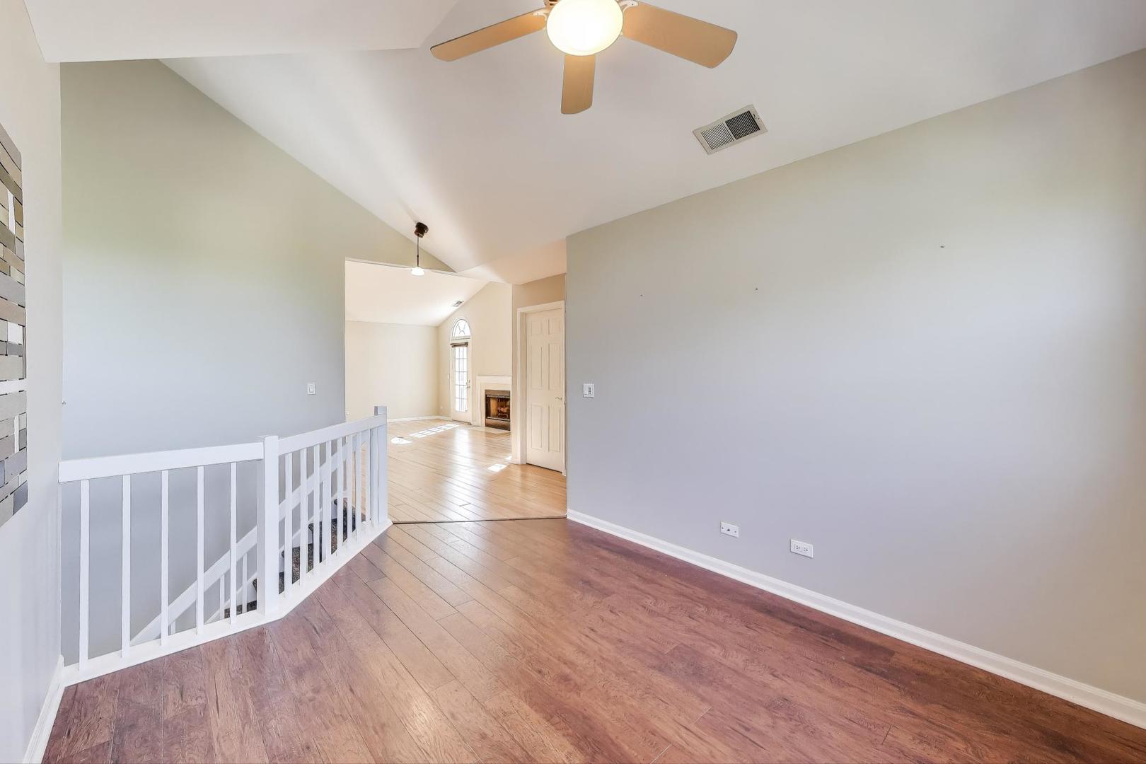 914 Prospect Court #914, Naperville, IL 60540