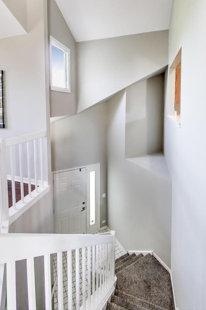 914 Prospect Court #914, Naperville, IL 60540