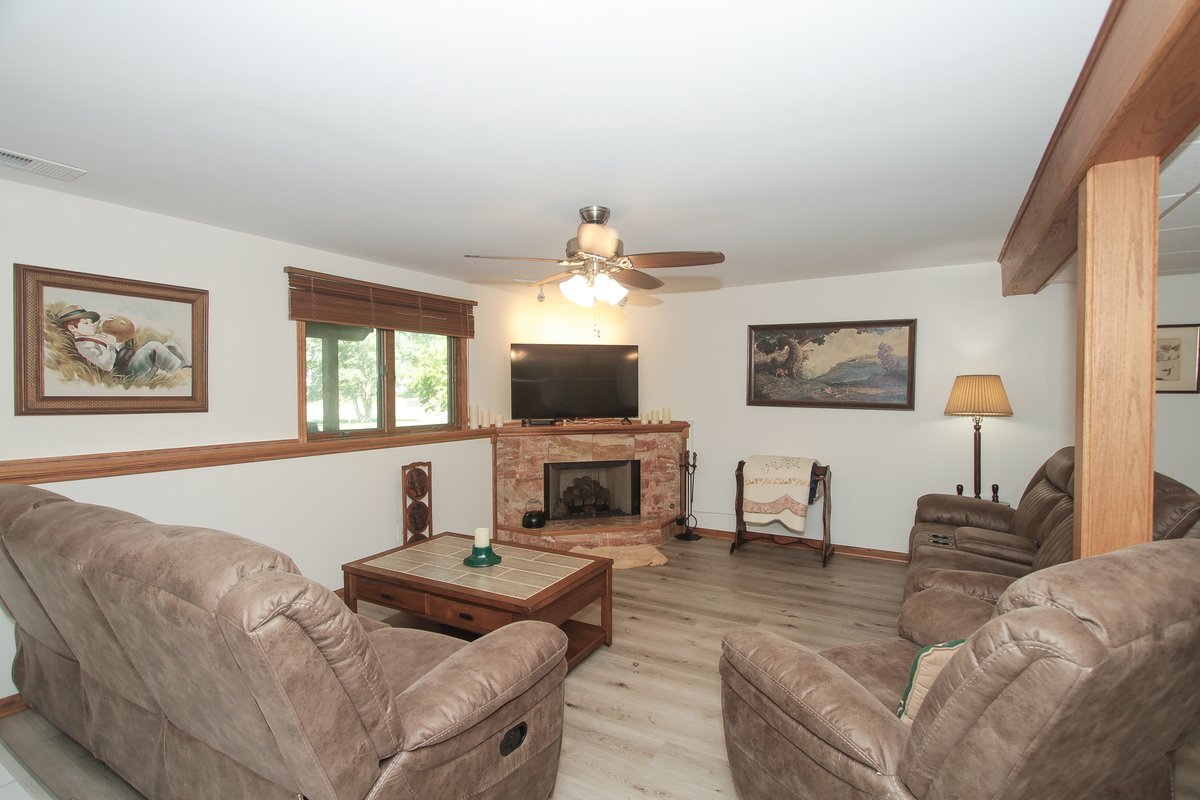 10859 Timer Drive #2, Huntley, IL 60142