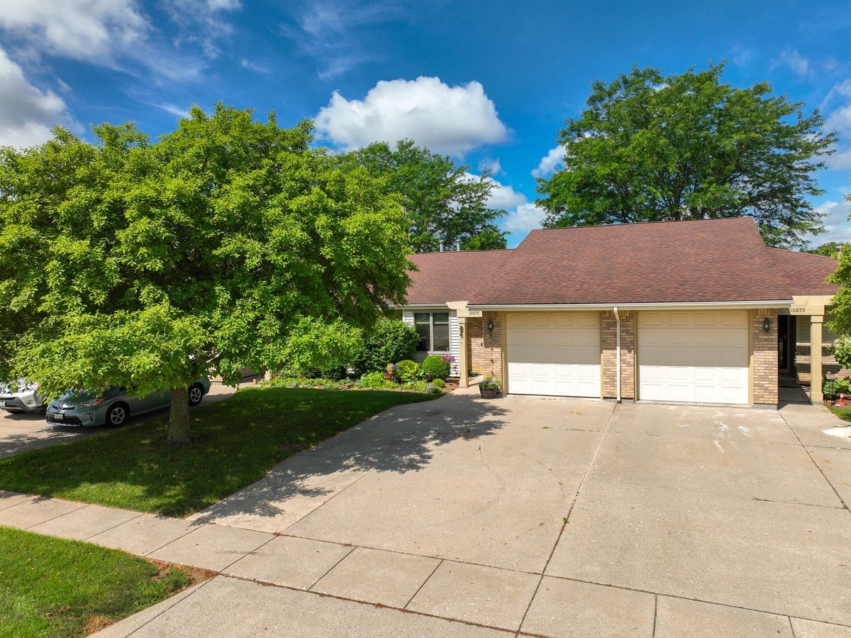 10859 Timer Drive #2, Huntley, IL 60142