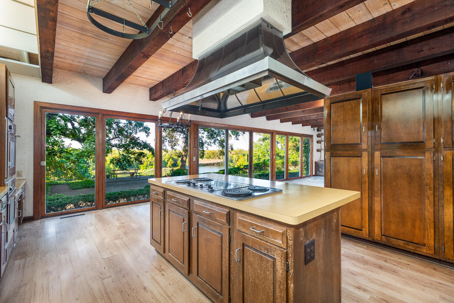 318 E Prospect Avenue, Ottawa, IL 61350