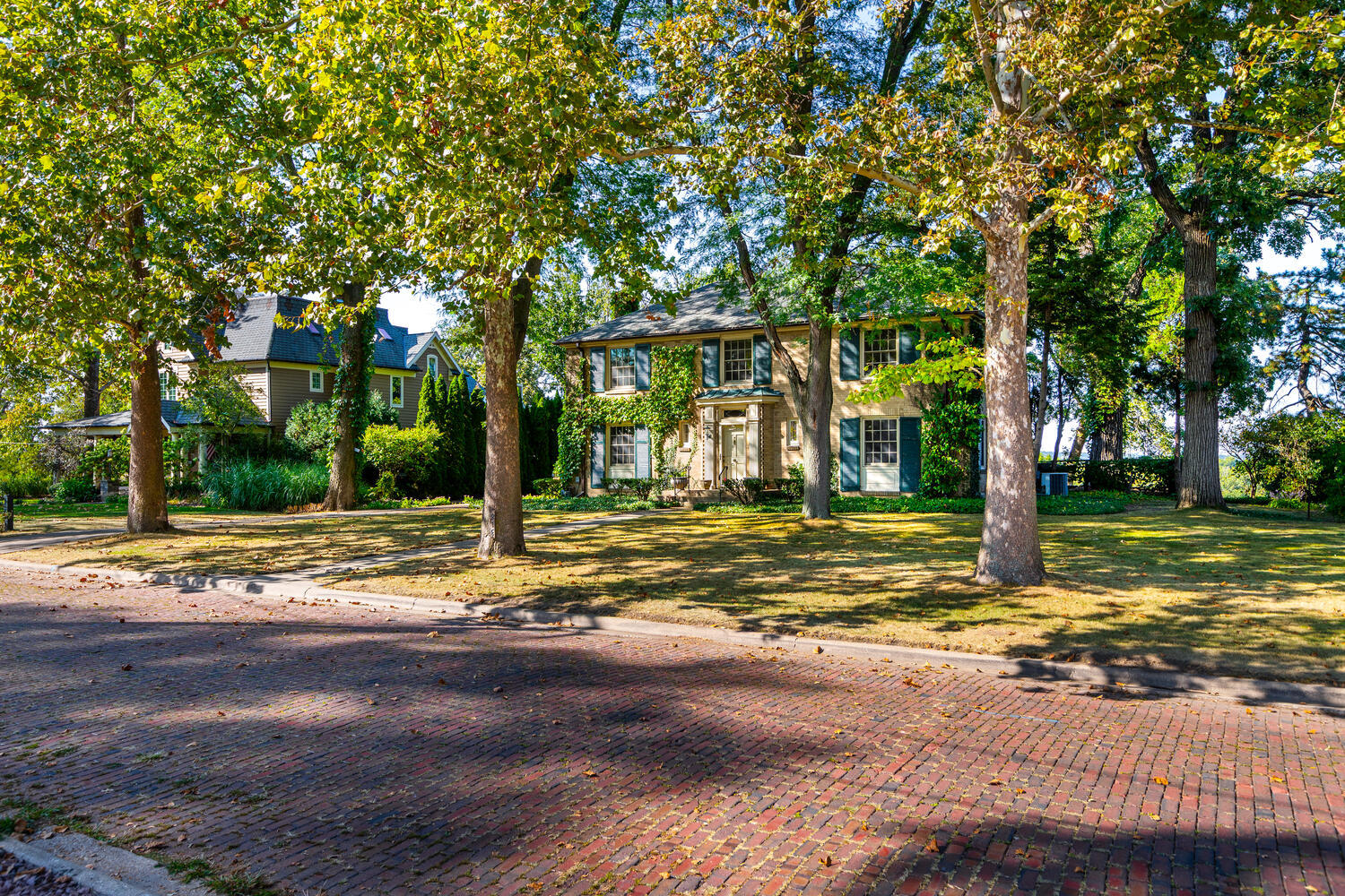 318 E Prospect Avenue, Ottawa, IL 61350