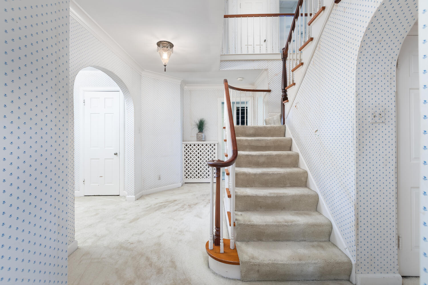 318 E Prospect Avenue, Ottawa, IL 61350