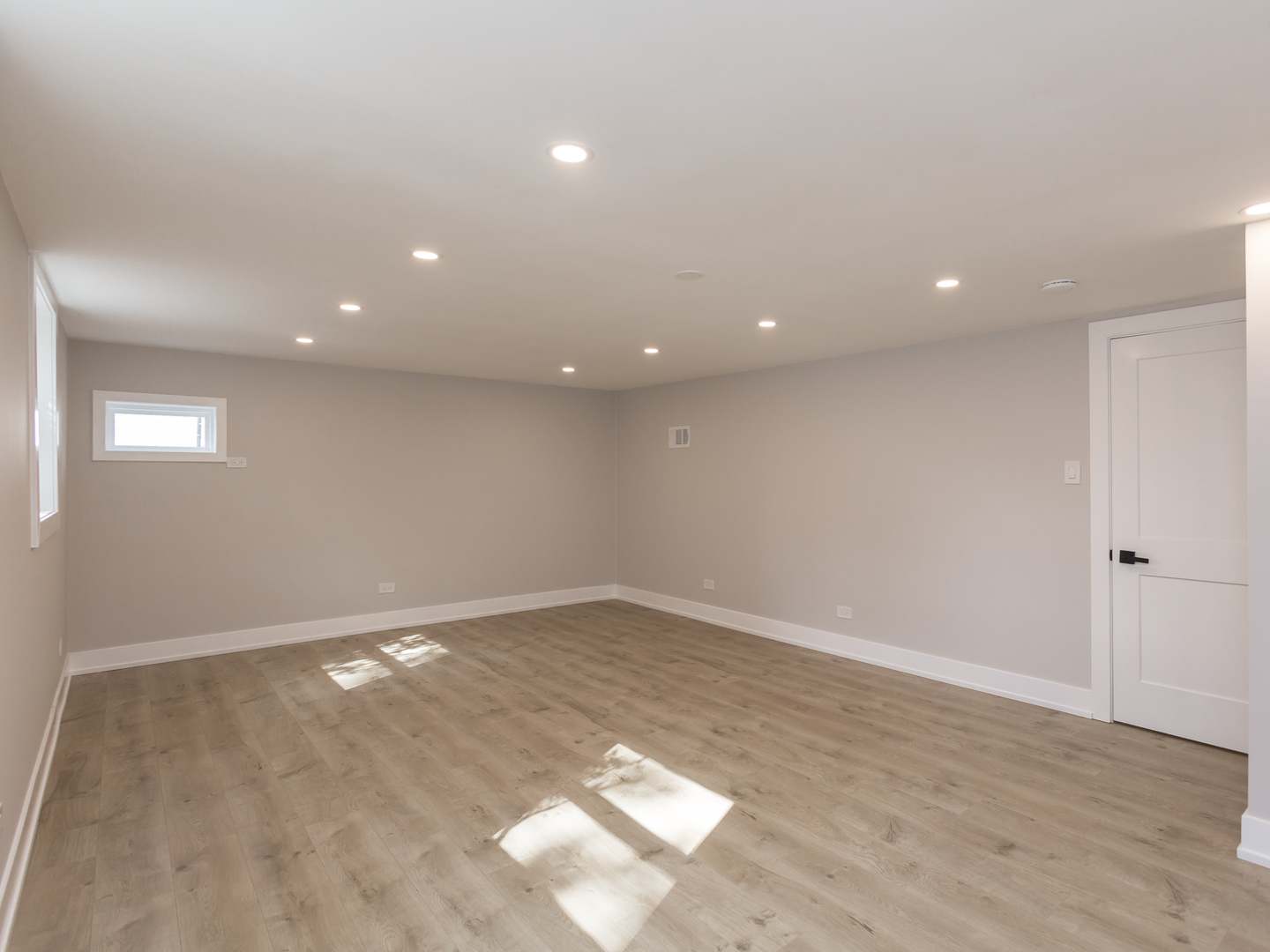 3742 W 168th Street, Country Club Hills, IL 60478
