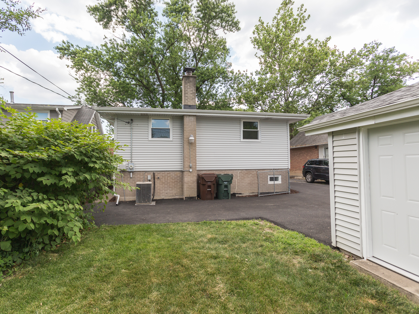 3742 W 168th Street, Country Club Hills, IL 60478