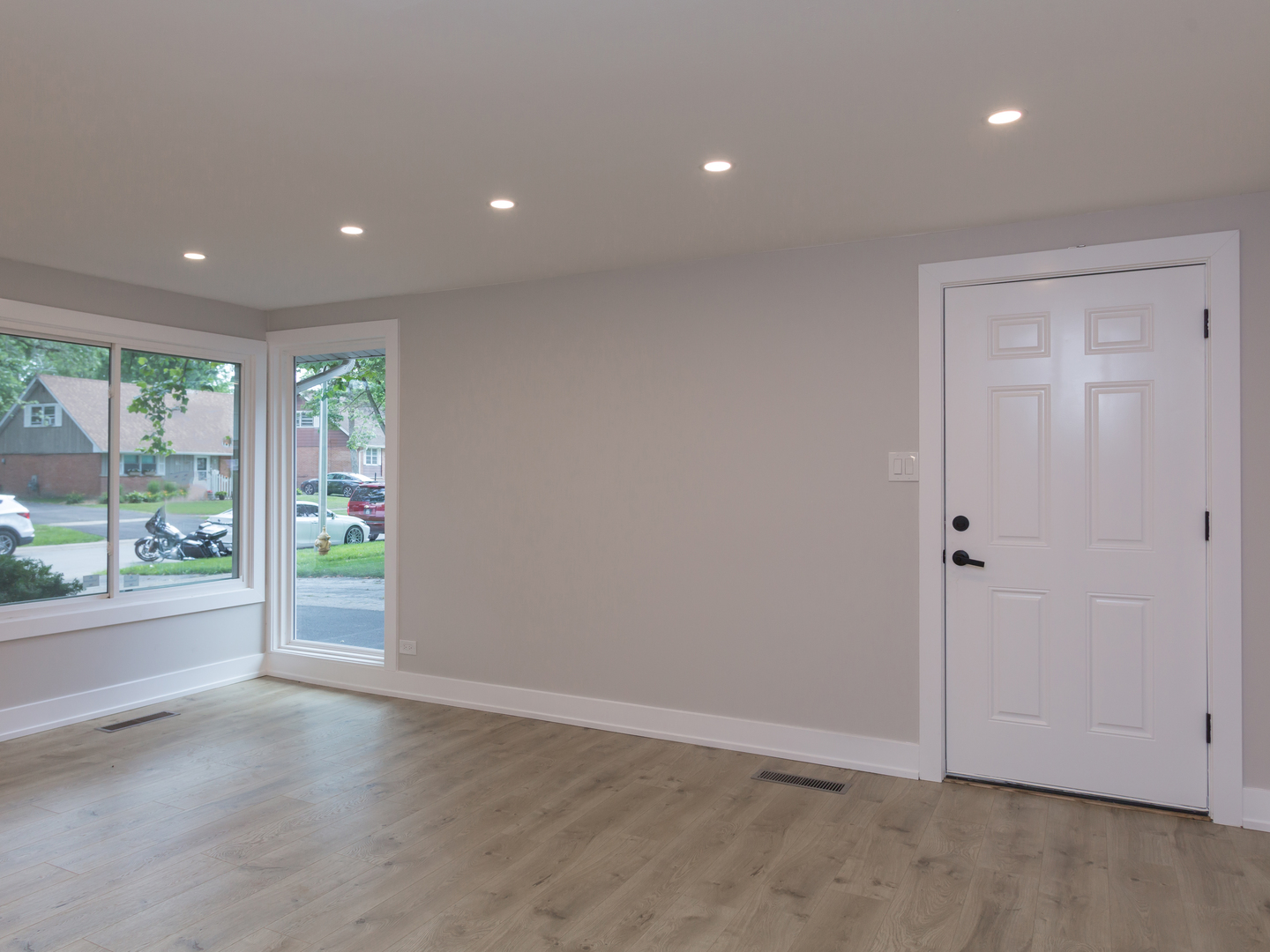 3742 W 168th Street, Country Club Hills, IL 60478