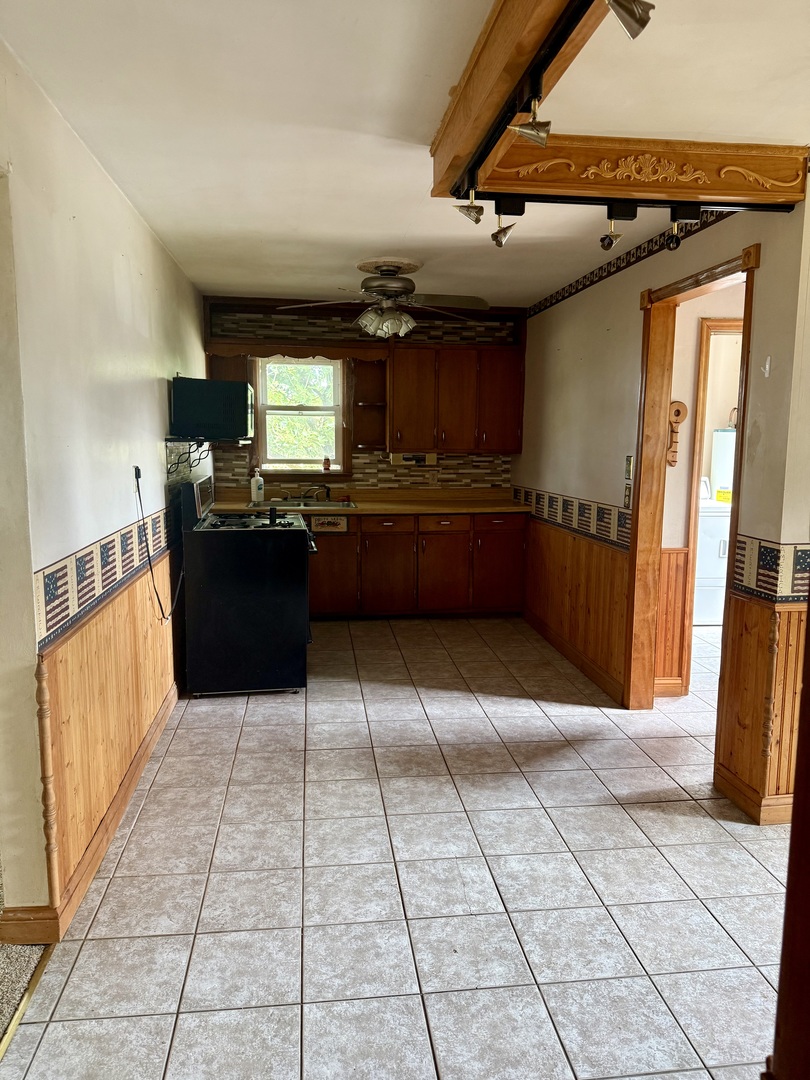 303 W Plumb Street, Ransom, IL 60470