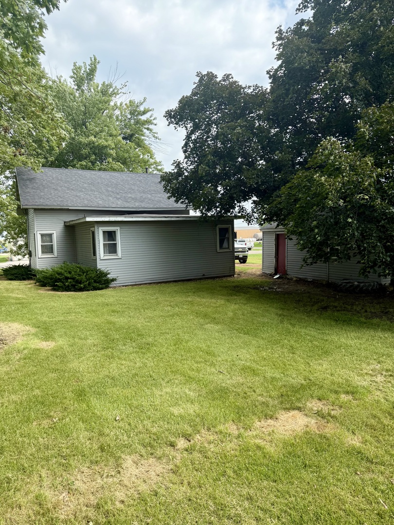 303 W Plumb Street, Ransom, IL 60470
