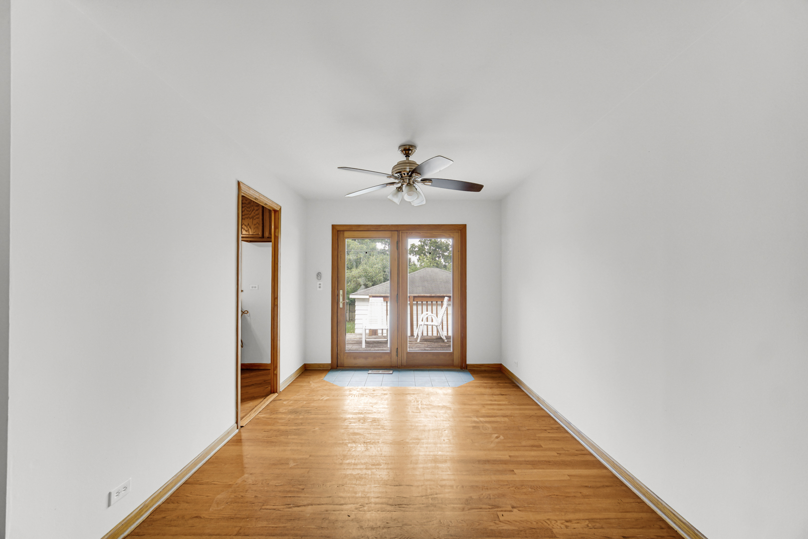 336 Cherry Lane, Glenview, IL 60025