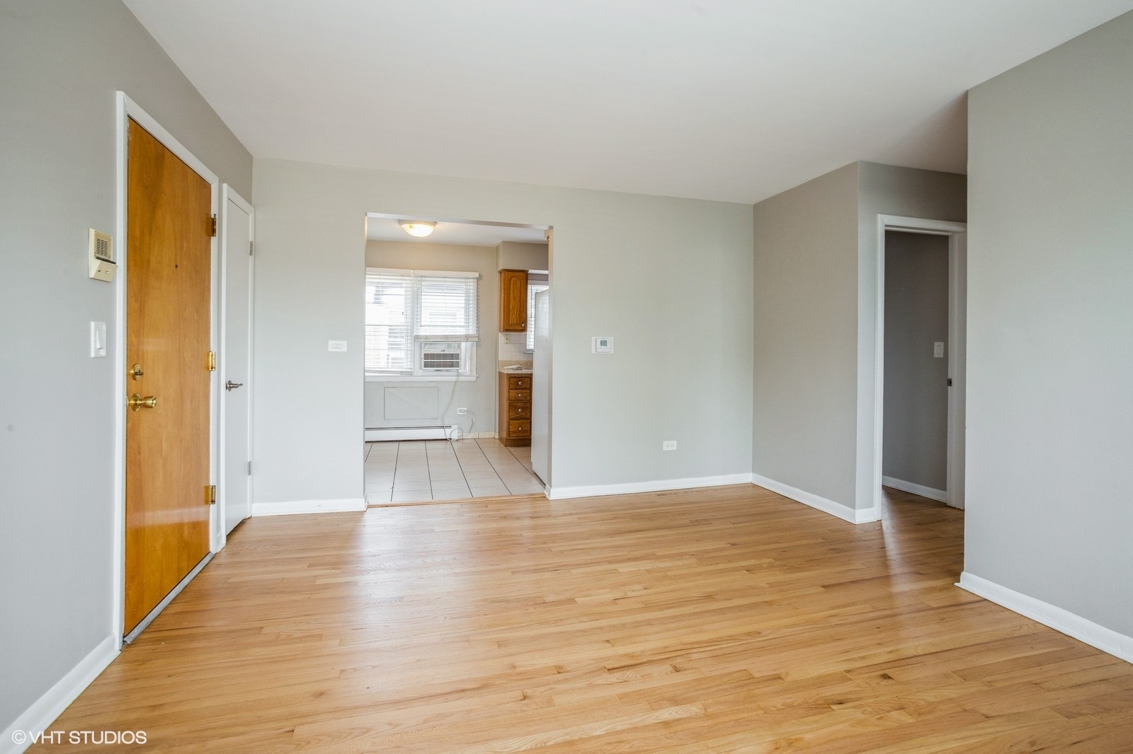 9791 Ivanhoe Avenue #1S, Schiller Park, IL 60176