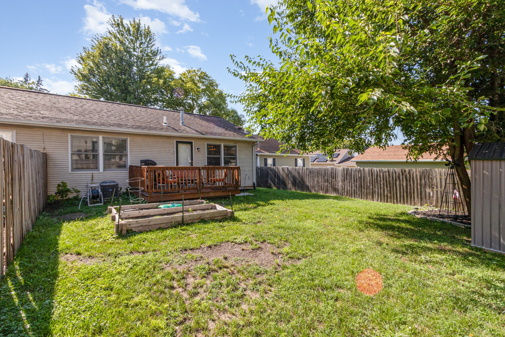 971 WAUPONSEE Street, Morris, IL 60450