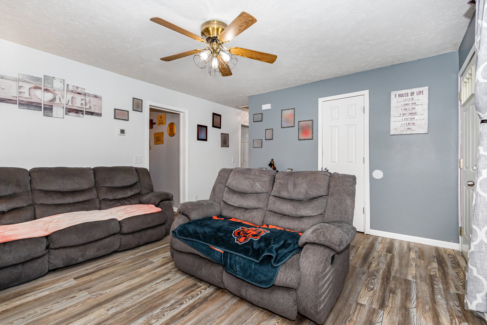 971 WAUPONSEE Street, Morris, IL 60450