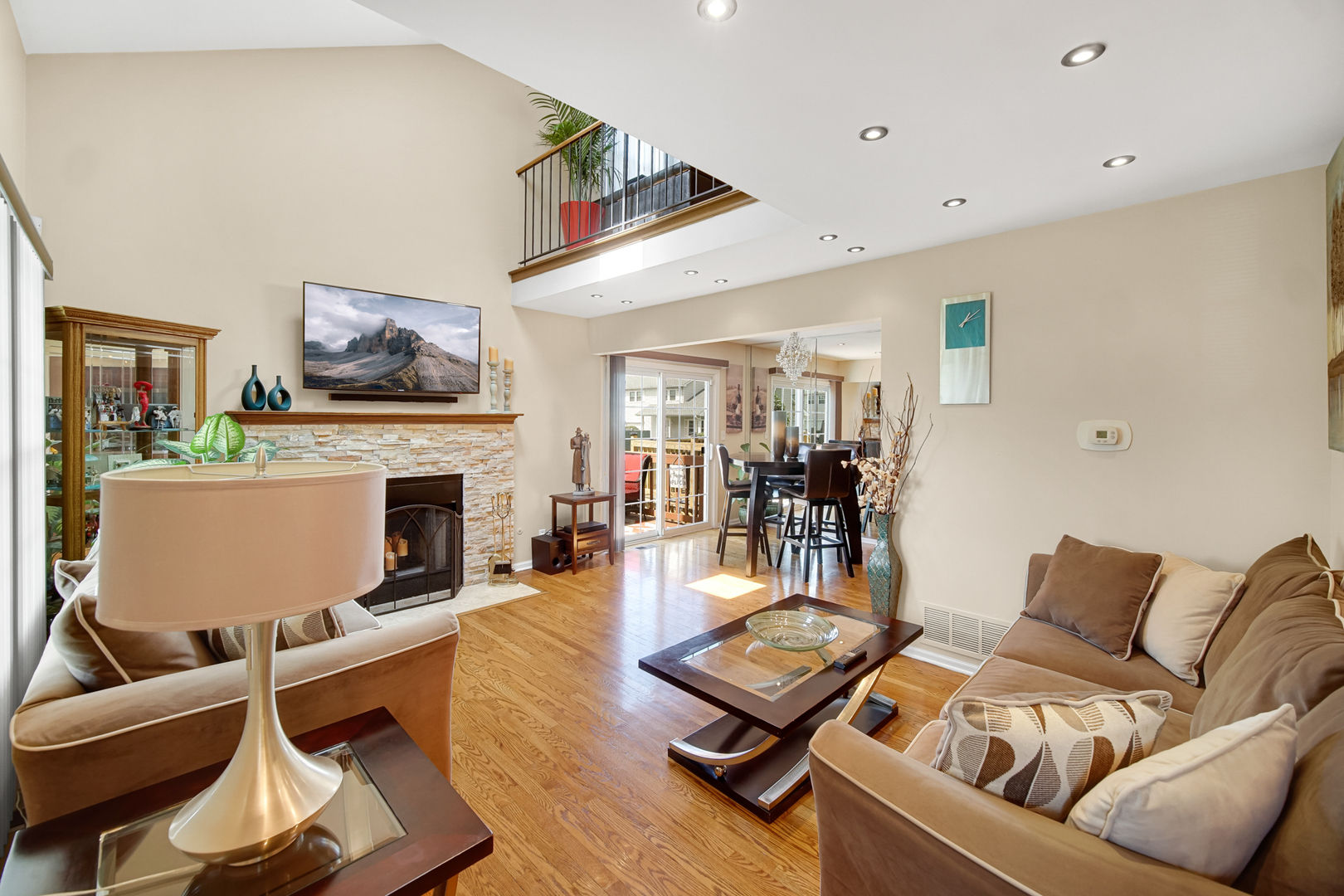 12804 S Paulina Street, Calumet Park, IL 60827