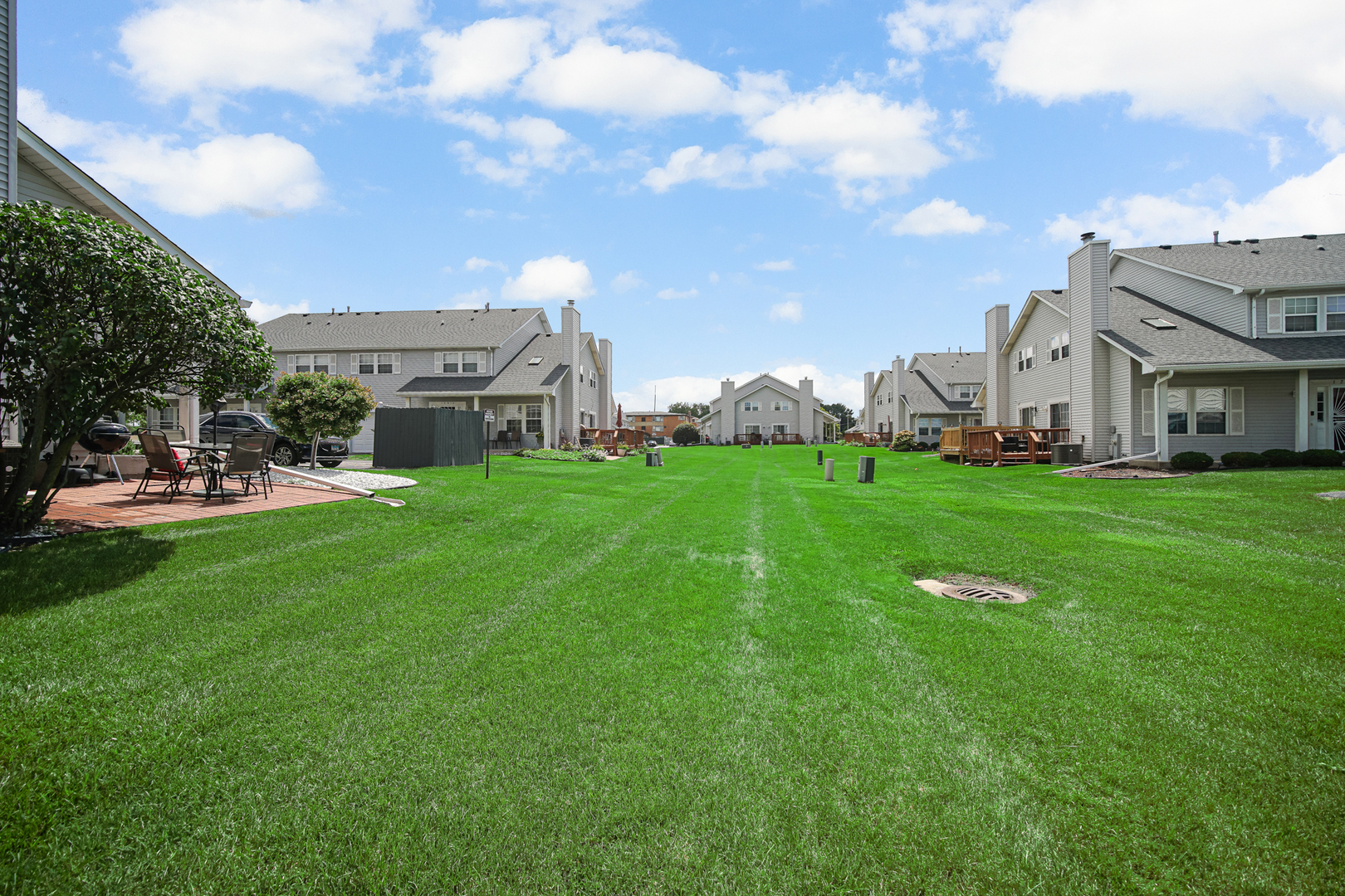 12804 S Paulina Street, Calumet Park, IL 60827
