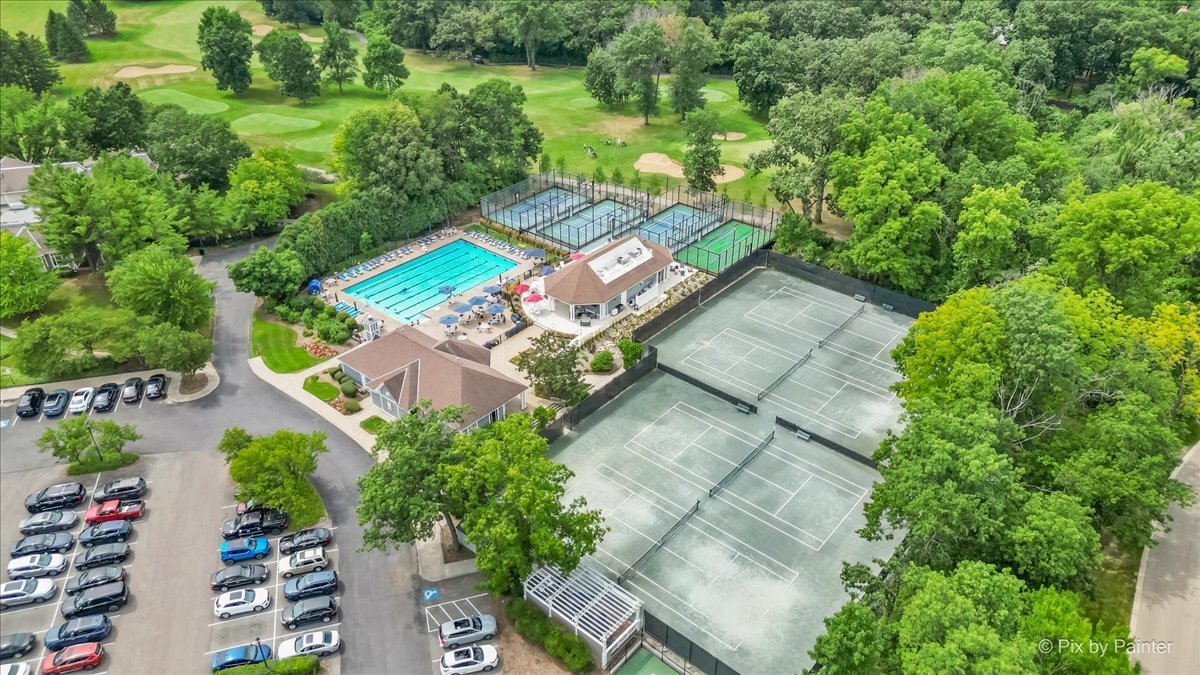 4706 Cantibury Court, Long Grove, IL 60047