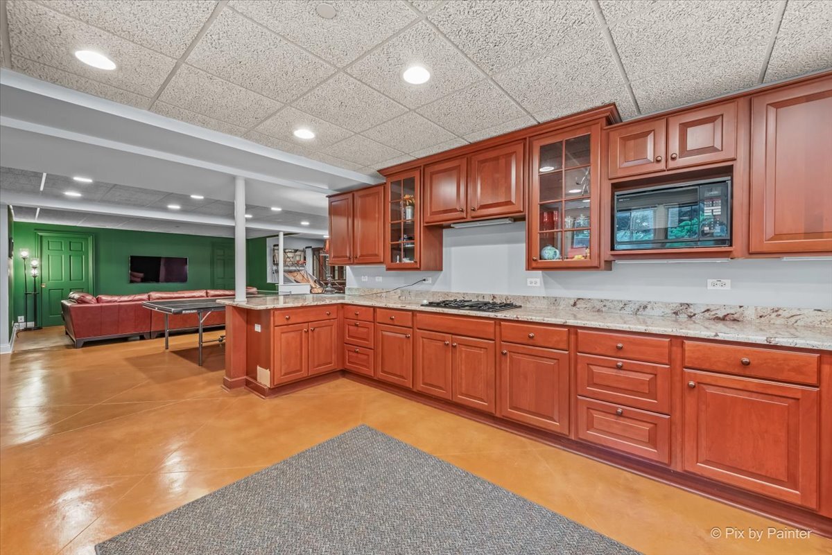 4706 Cantibury Court, Long Grove, IL 60047