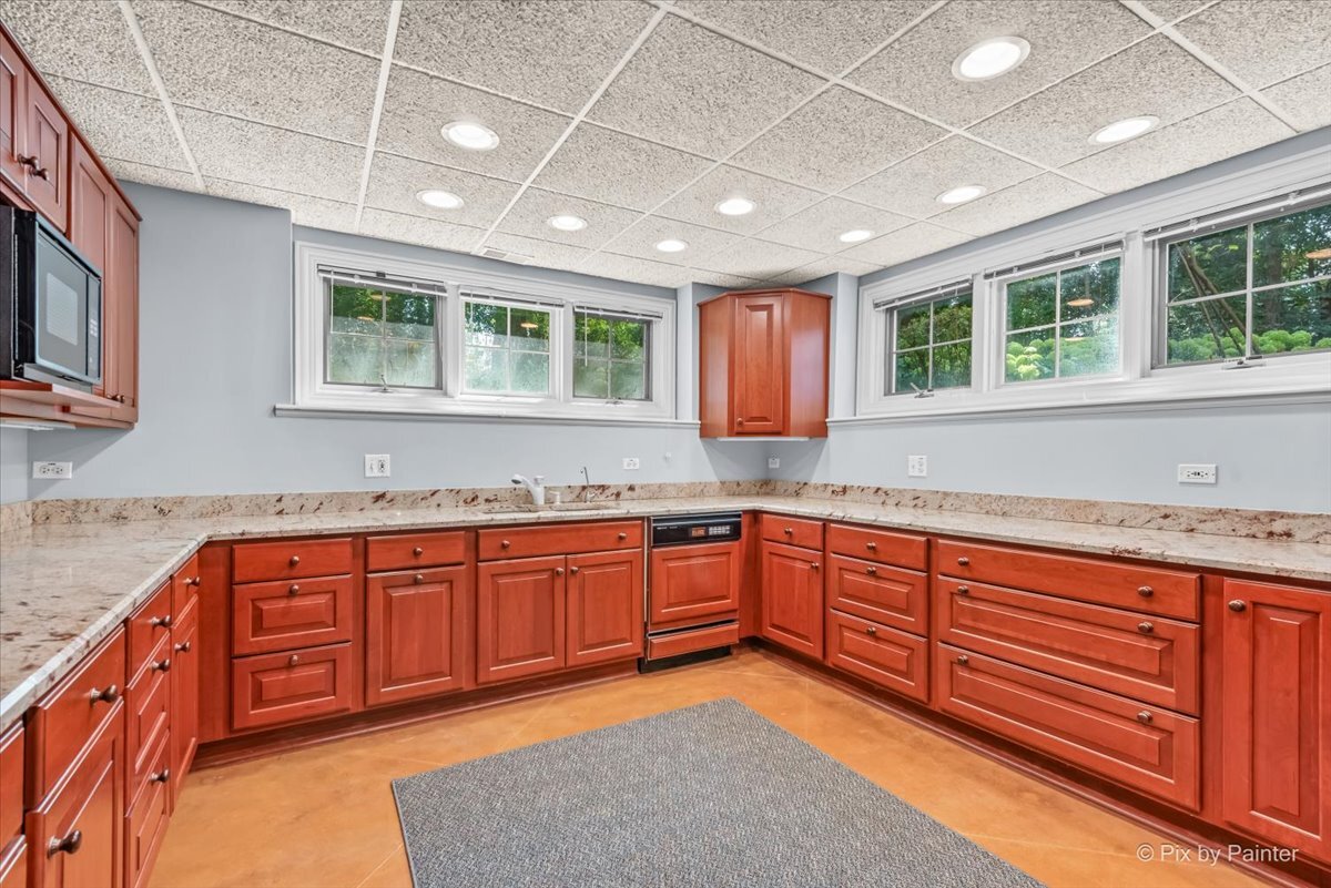4706 Cantibury Court, Long Grove, IL 60047