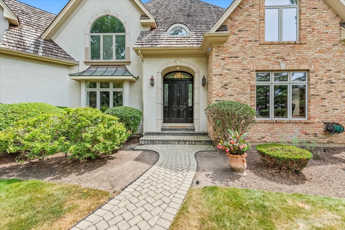 4706 Cantibury Court, Long Grove, IL 60047