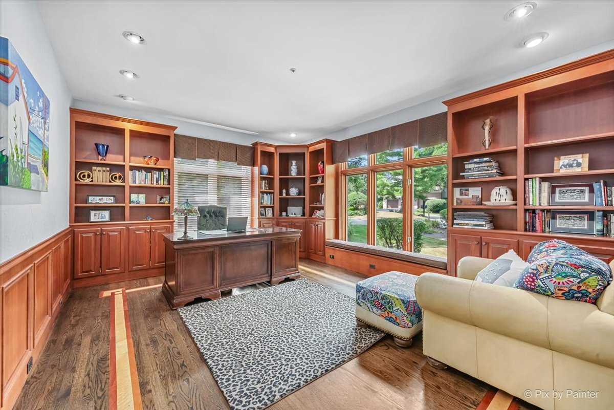 4706 Cantibury Court, Long Grove, IL 60047