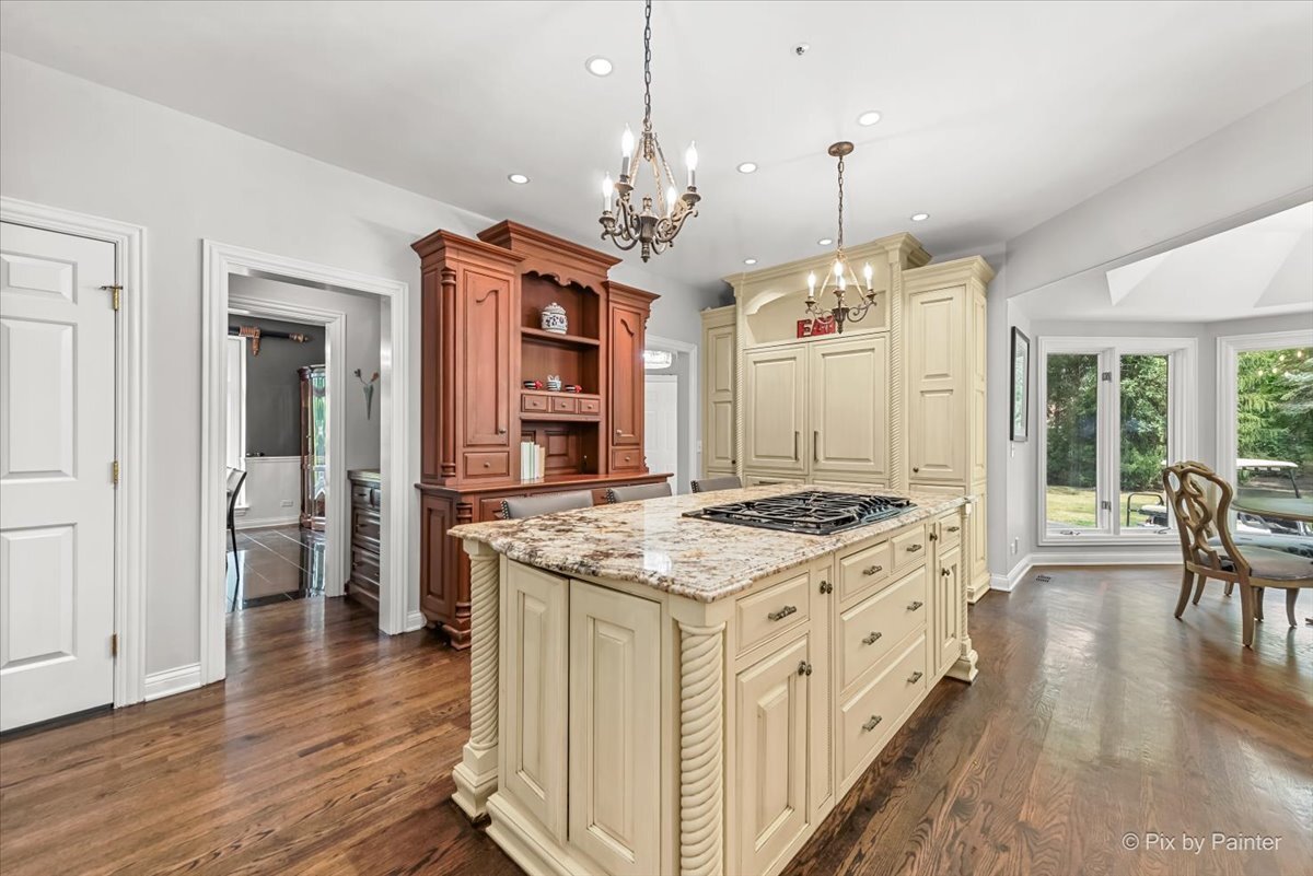 4706 Cantibury Court, Long Grove, IL 60047
