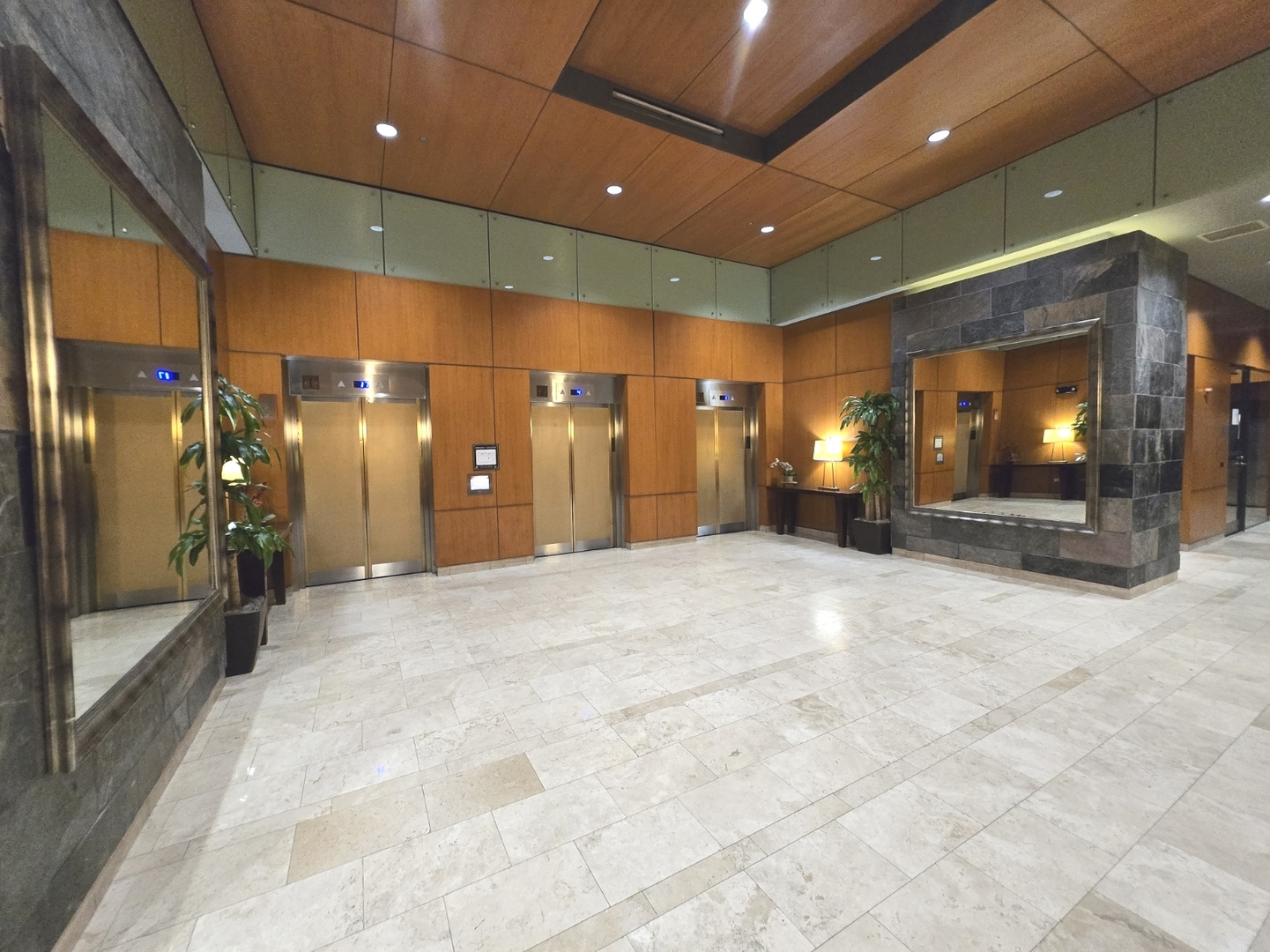 208 W Washington Street #1211, Chicago, IL 60606
