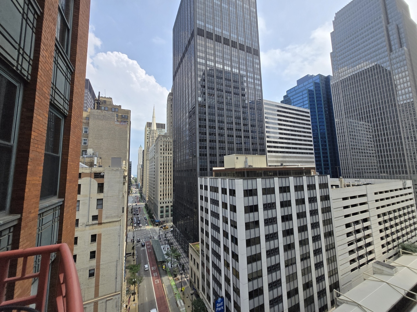 208 W Washington Street #1211, Chicago, IL 60606
