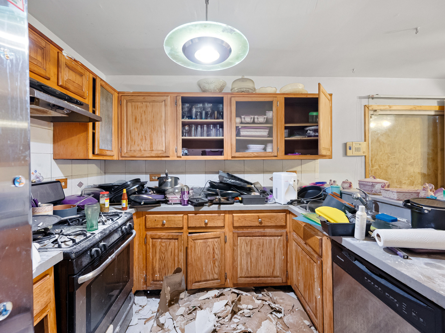 2323 Windsor Lane, Country Club Hills, IL 60478