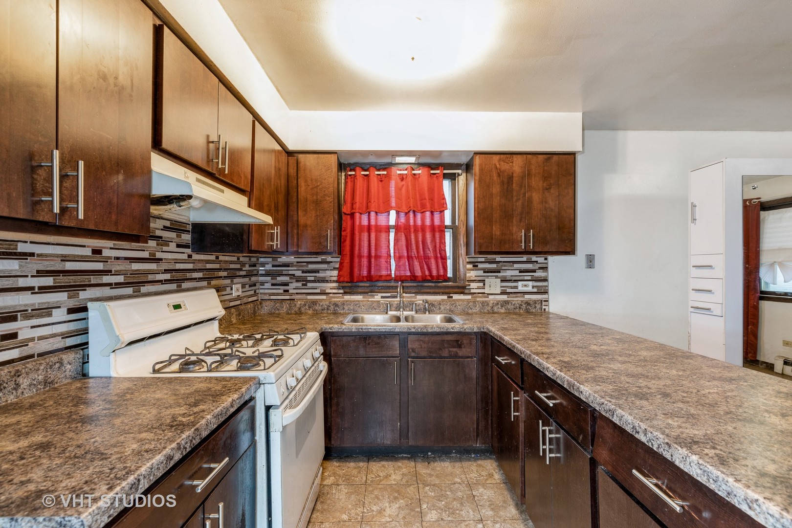 1926 State Street, Calumet City, IL 60409