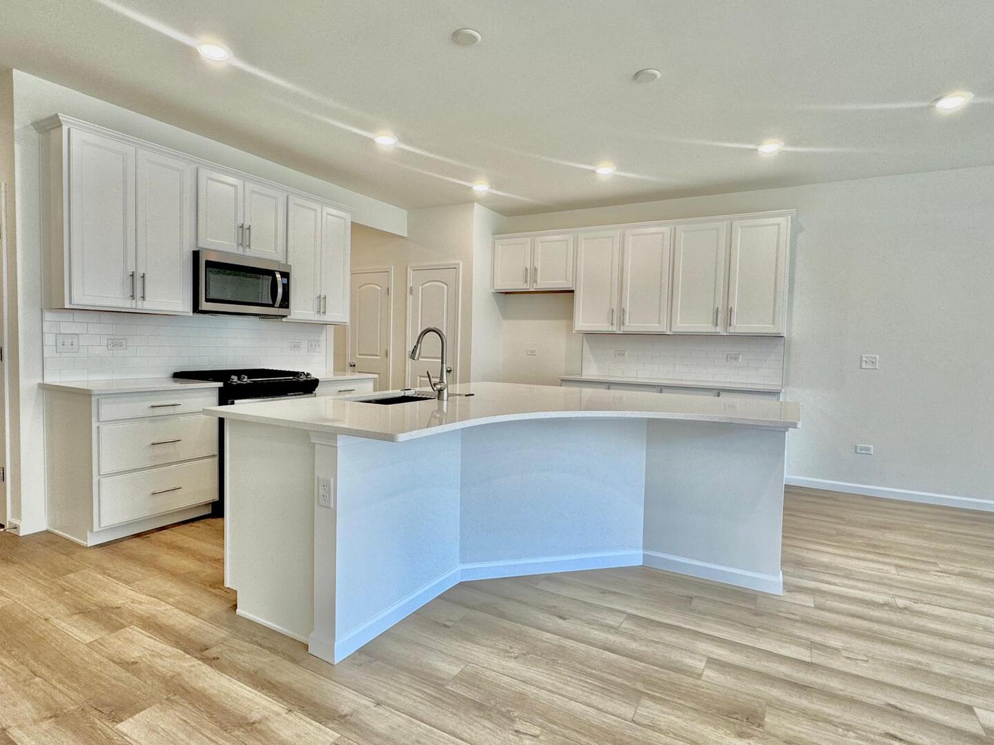 667 Switchgrass Way #667, Bolingbrook, IL 60490