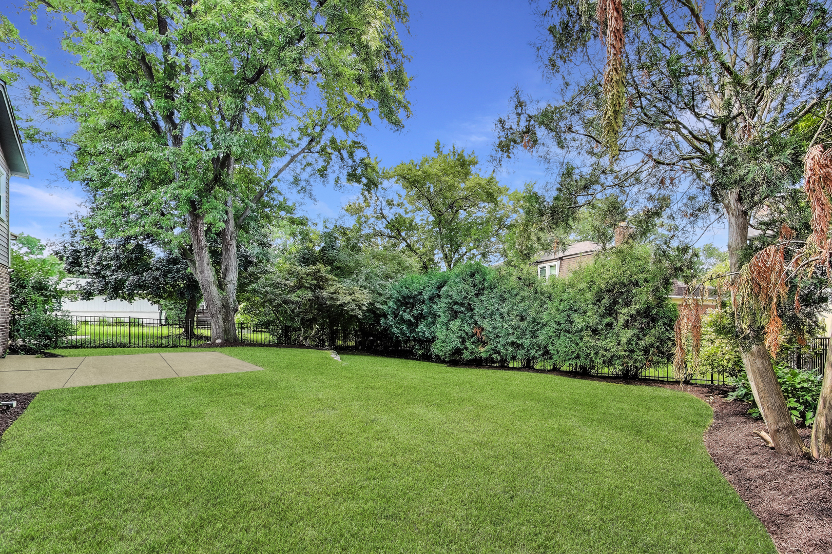 548 Stafford Lane, Glen Ellyn, IL 60137