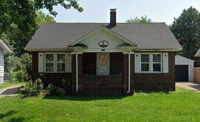 1453 E Clay Street, Decatur, IL 62521