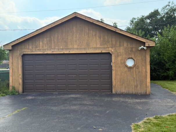 2462 S Scott Street, Des Plaines, IL 60018