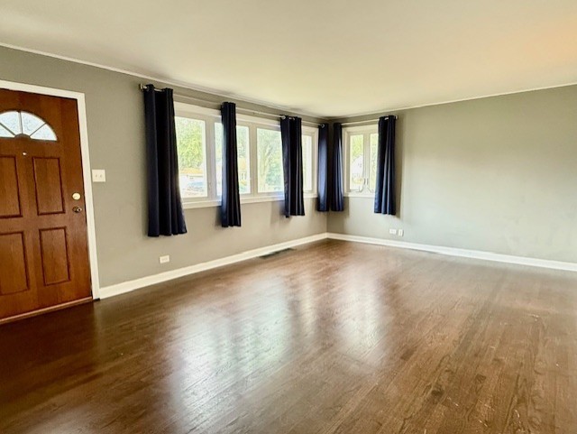 2462 S Scott Street, Des Plaines, IL 60018