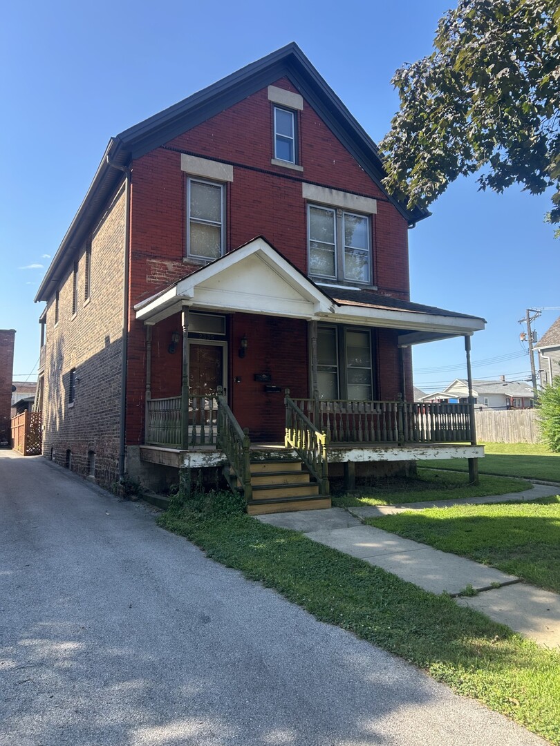 2335 Walnut Street, Blue Island, IL 60406