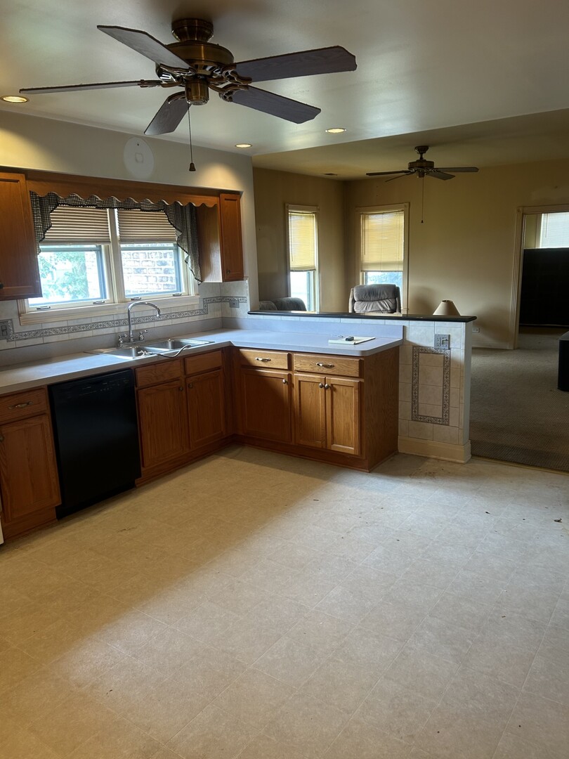 2335 Walnut Street, Blue Island, IL 60406