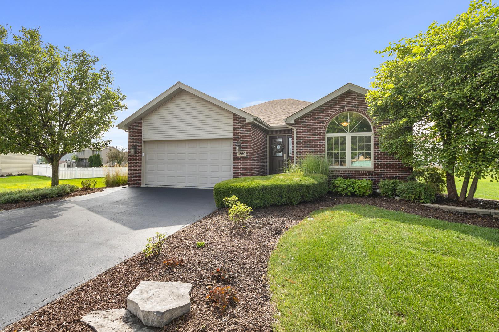 1559 Sawgrass Lane, Beecher, IL 60401