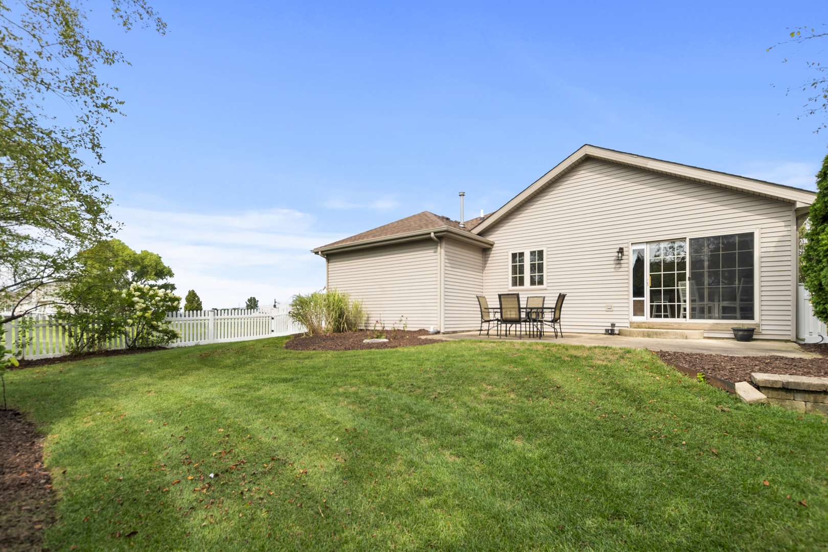 1559 Sawgrass Lane, Beecher, IL 60401