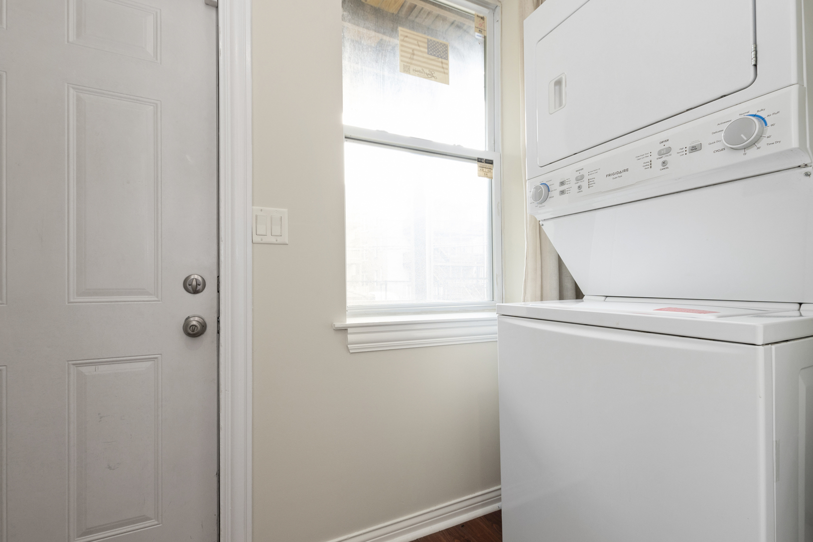 4517 S Calumet Avenue #1, Chicago, IL 60653