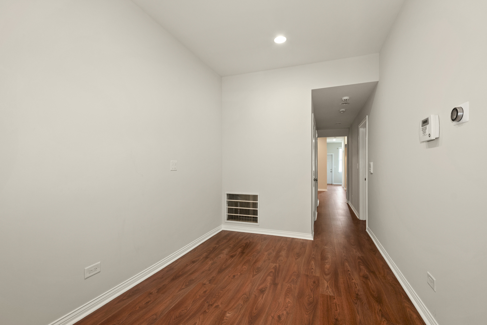 4517 S Calumet Avenue #1, Chicago, IL 60653