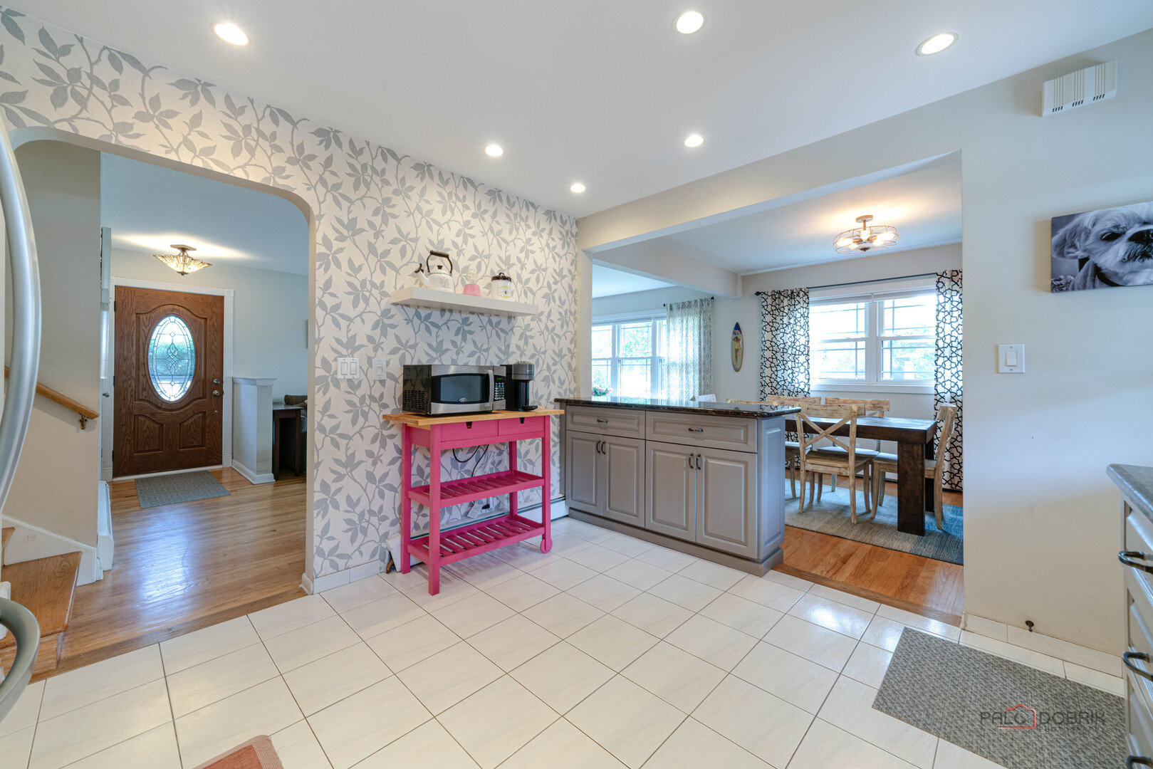8928 Oswego Avenue, Morton Grove, IL 60053