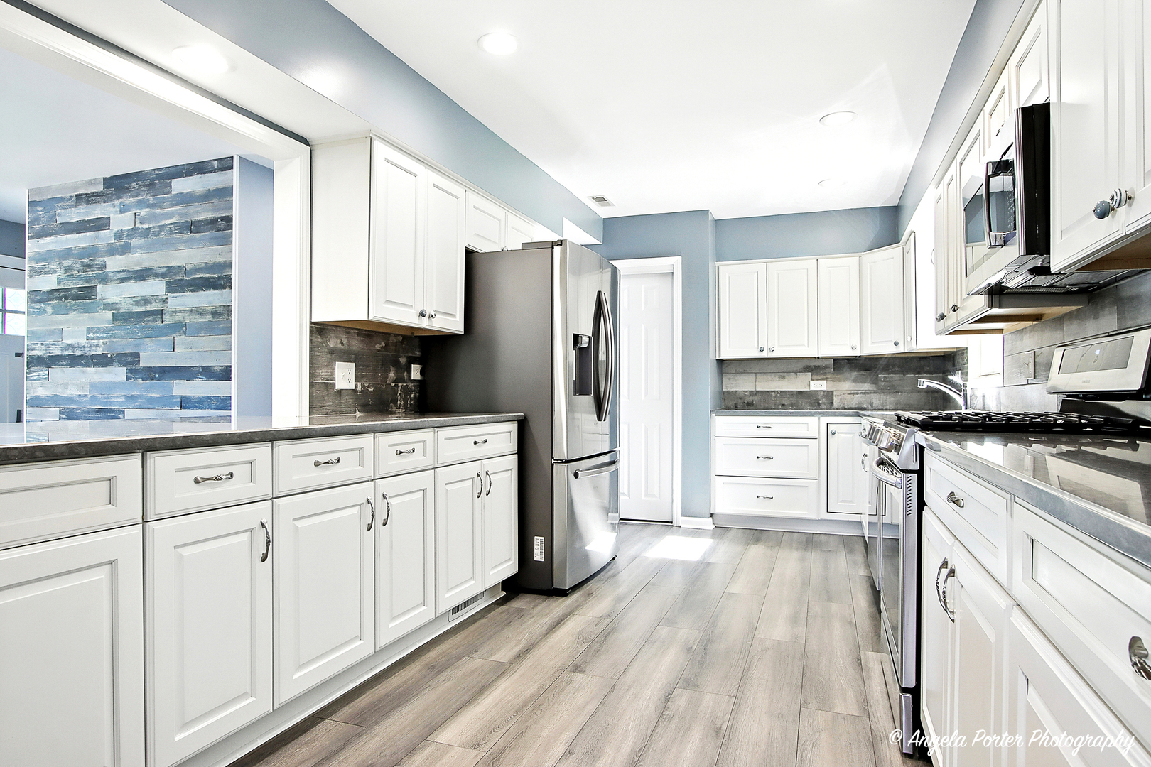 37203 N Il Route 59, Lake Villa, IL 60046