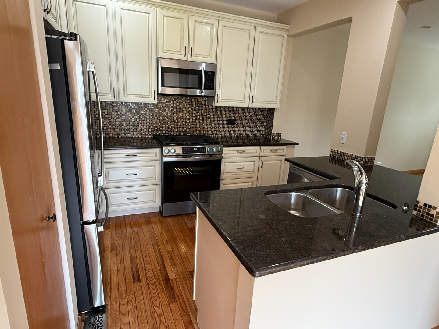 11S513 Rachael Court #none, Burr Ridge, IL 60527