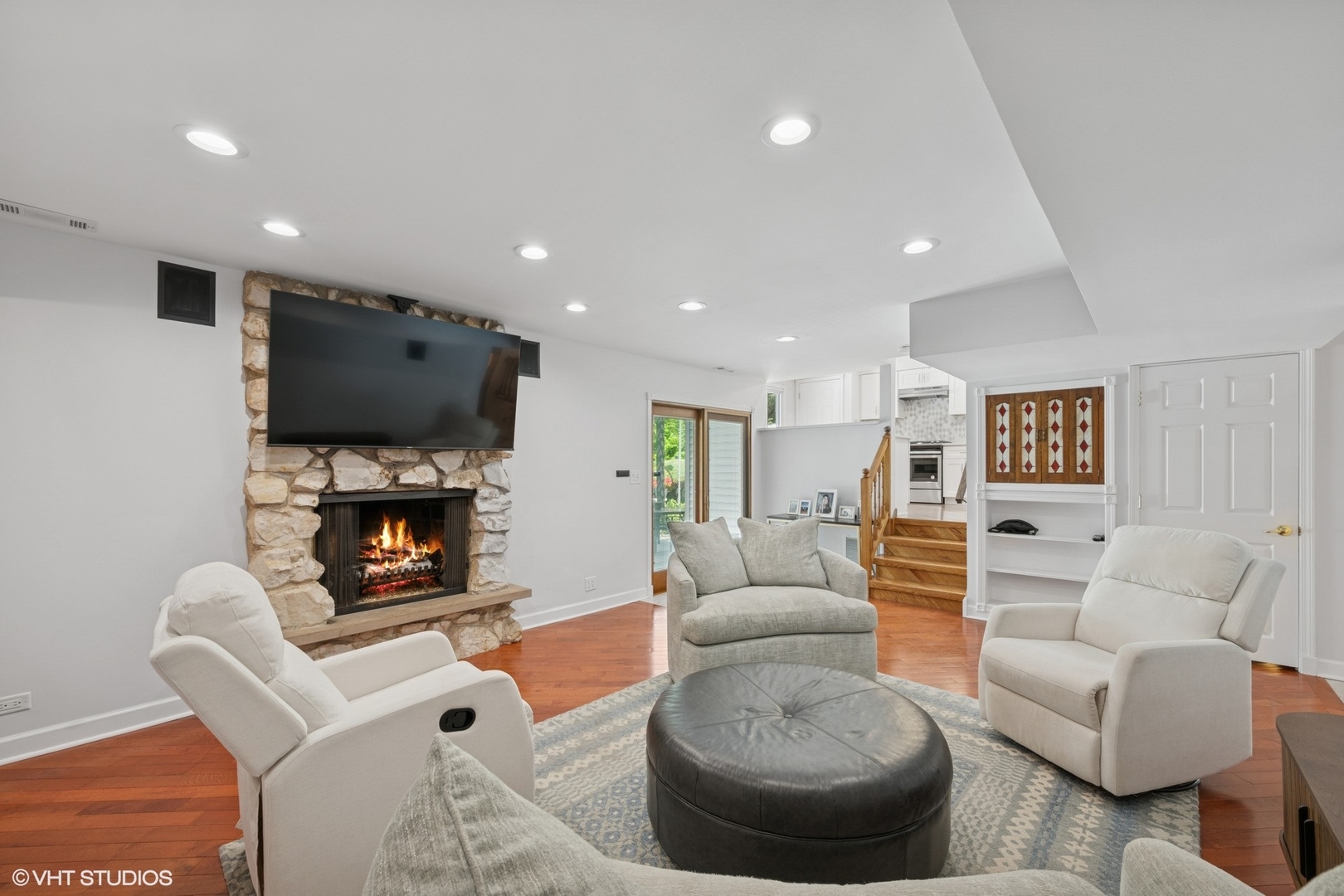 2342 S Shag Bark Trail, Arlington Heights, IL 60005