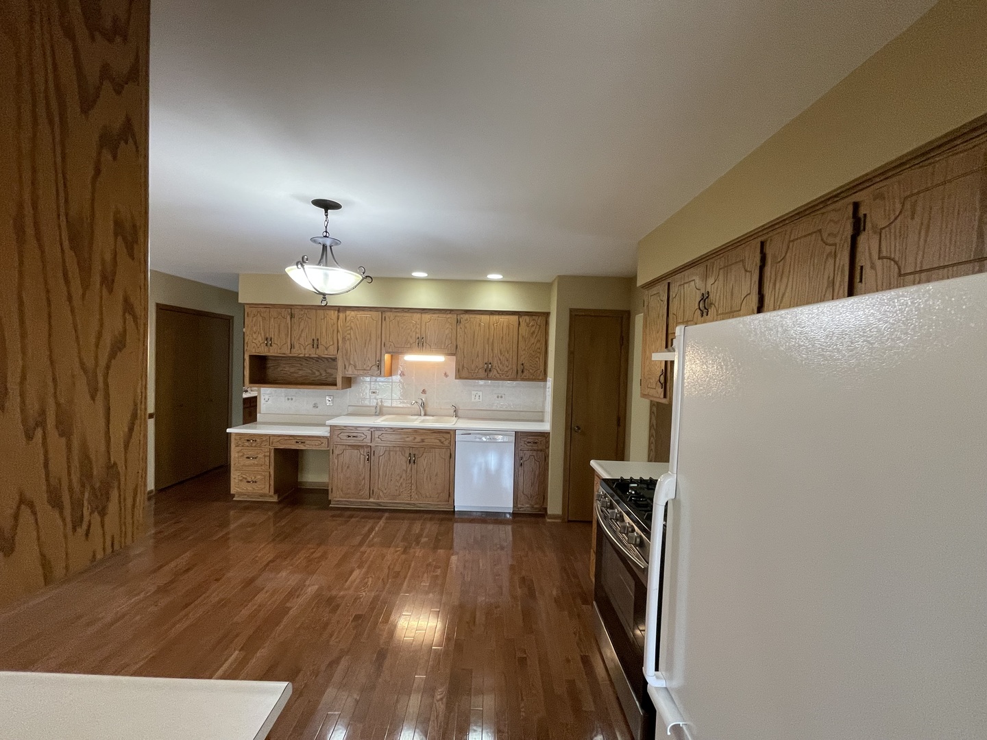 17816 New Hampshire Court #137, Orland Park, IL 60467