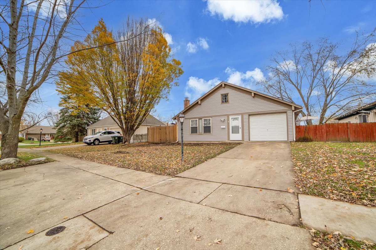 3 Winrock Road, Montgomery, IL 60538