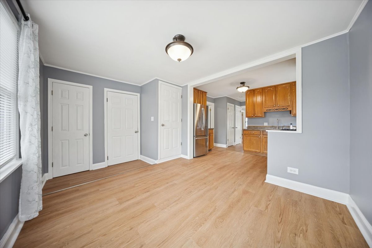 1639 N 16th Avenue, Melrose Park, IL 60160